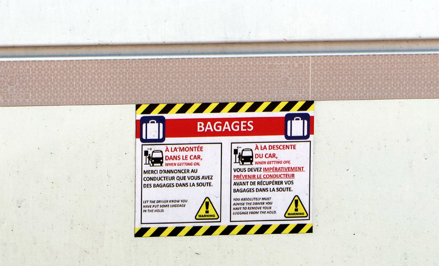 Consignes pour l'utilisation des soutes à bagages sur un autocar