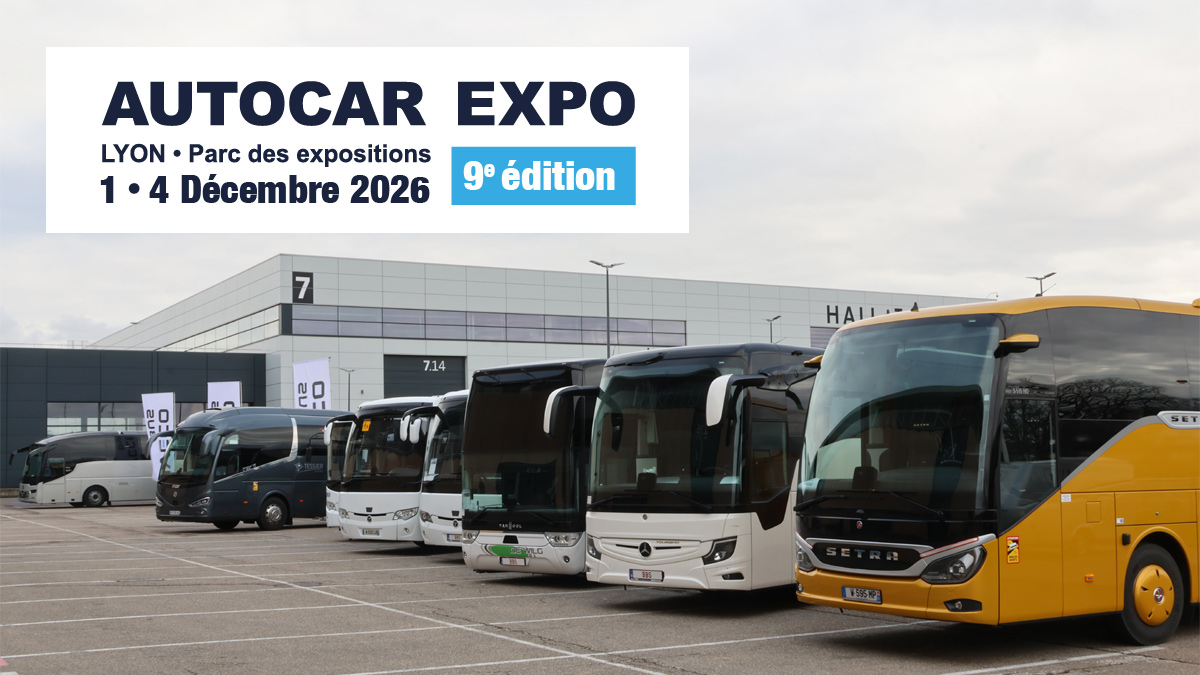 Autocars au salon Autocar Expo (image d'archives)