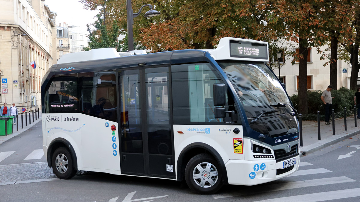Minibus électrique Karsan eJest sur la Traverse de Charonne