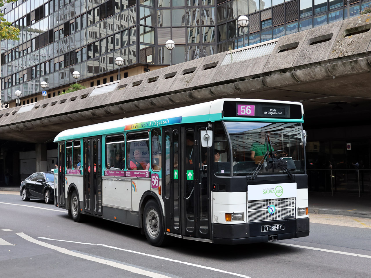 Renault SC10RA - Sauvabus