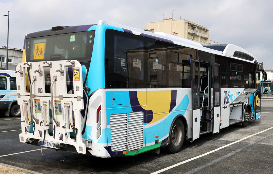 Autocar Isuzu Kendo GNV - Rémi
