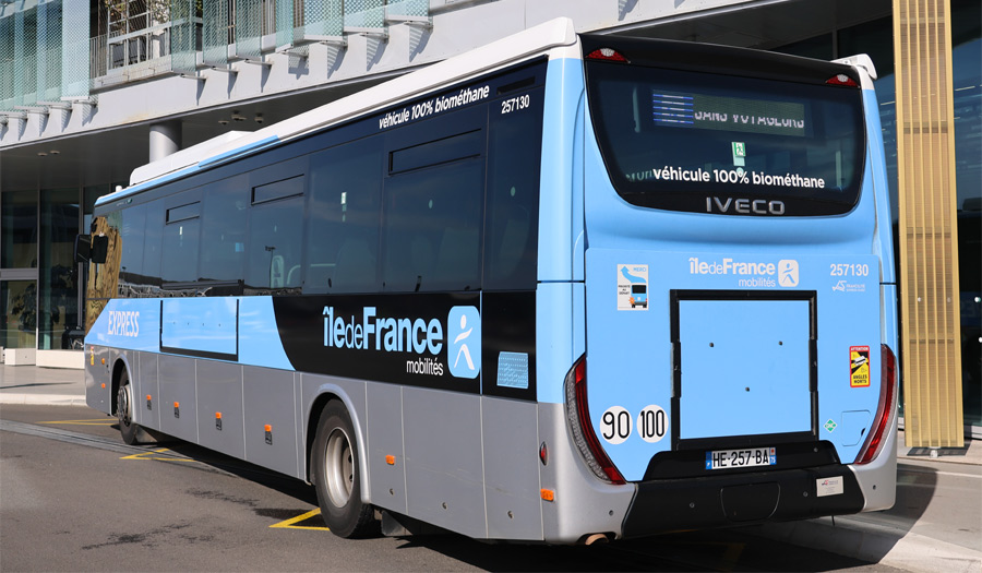 Iveco Crossway CNG - Île-de-France Mobilités (vue arrière)