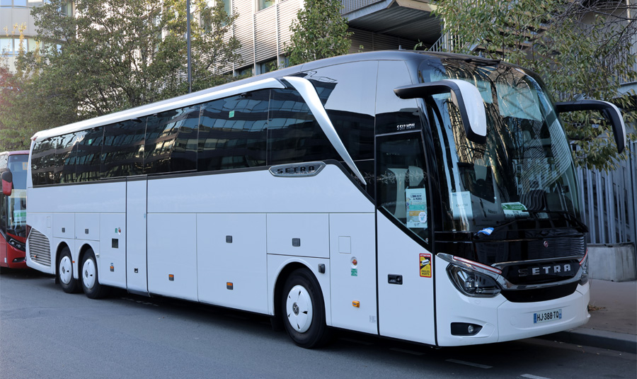 Setra S 517 HDH des Voyages Baudart