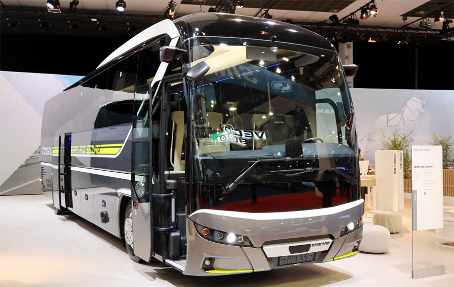 Neoplan Tourliner