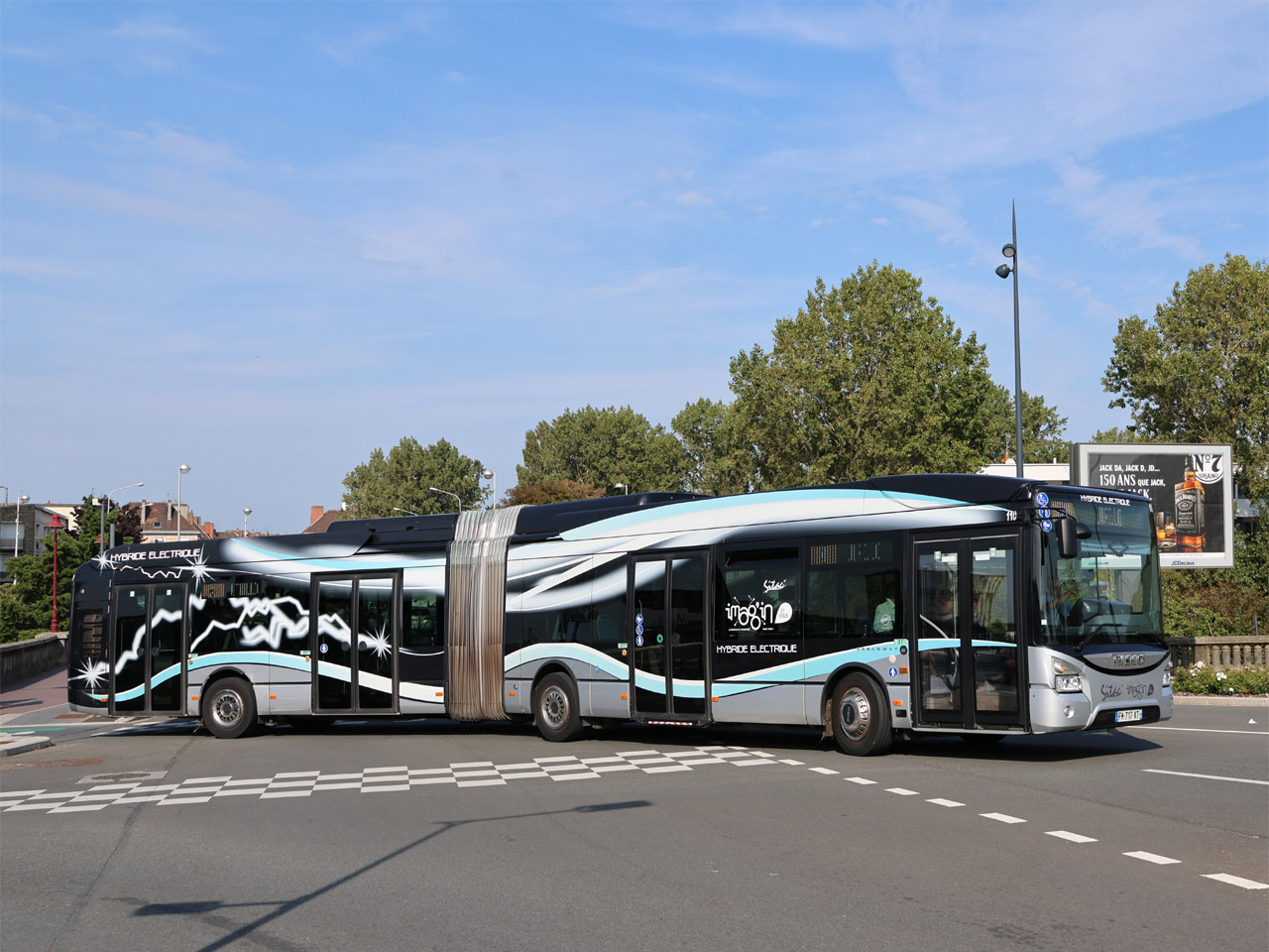 Iveco Urbanway 18 - Sitac Imag'in - Calais